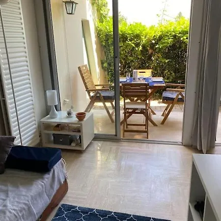 Studio Eleverca 3*- Rez De Jardin Terrasse - Axelle Loc'Appart Mandelieu Exterior foto